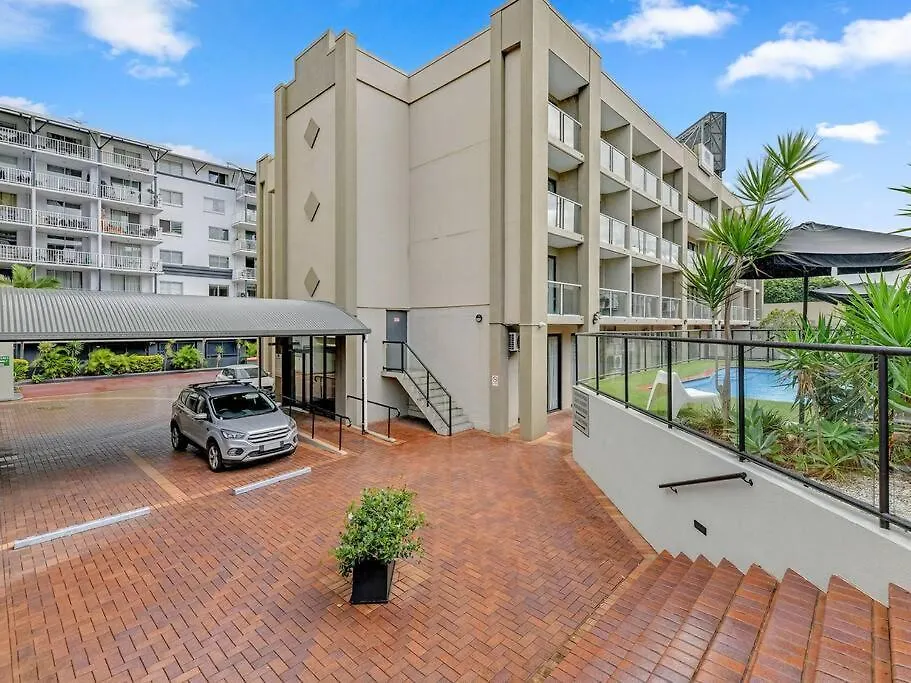 Convenient One-Bedroom Apartment ブリスベン